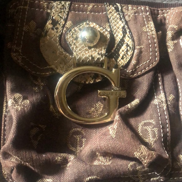 Guess Belt Bag - Picture 2 of 5